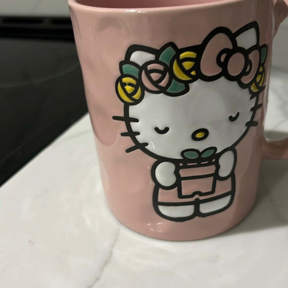 Hello kitty engraved kitty cup new 17 ounces